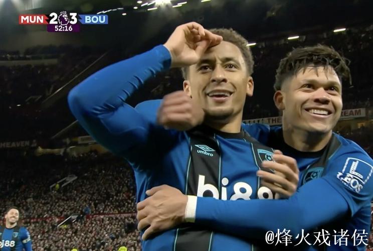 伯恩茅斯连续三季英超客战曼联均至少攻入3球,展现心得 伯恩茅斯连续三季英超客战曼联均至少攻入3球,展现心得